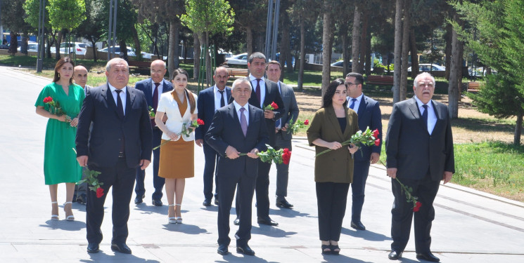 Sabunçu rayonunda “23 iyun - Dövlət Qulluqçularının Peşə Bayramı Günü” qeyd olundu